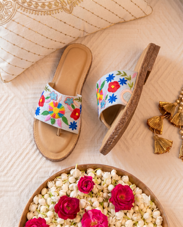 INAYAT ELEGANCE