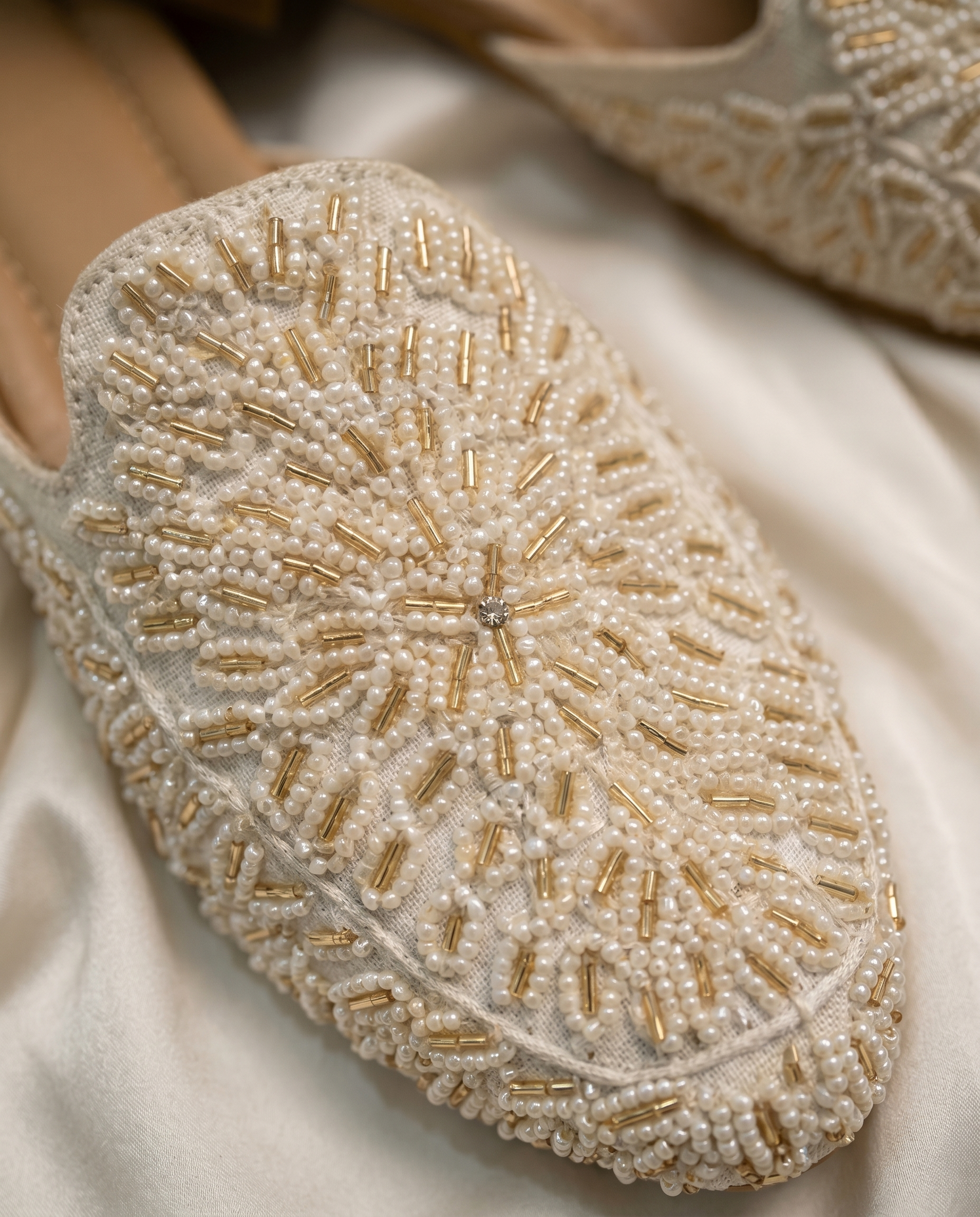 ARTISAN'S CROWN