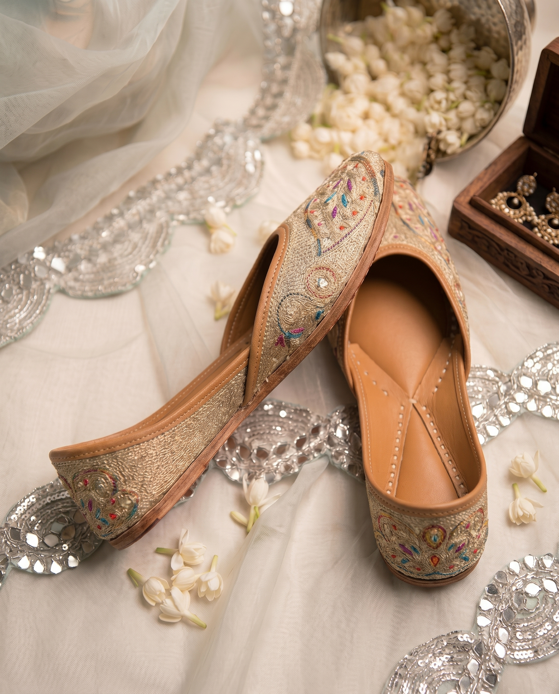 TILA JUTTI | Women's Handcrafted Punjabi Jutti