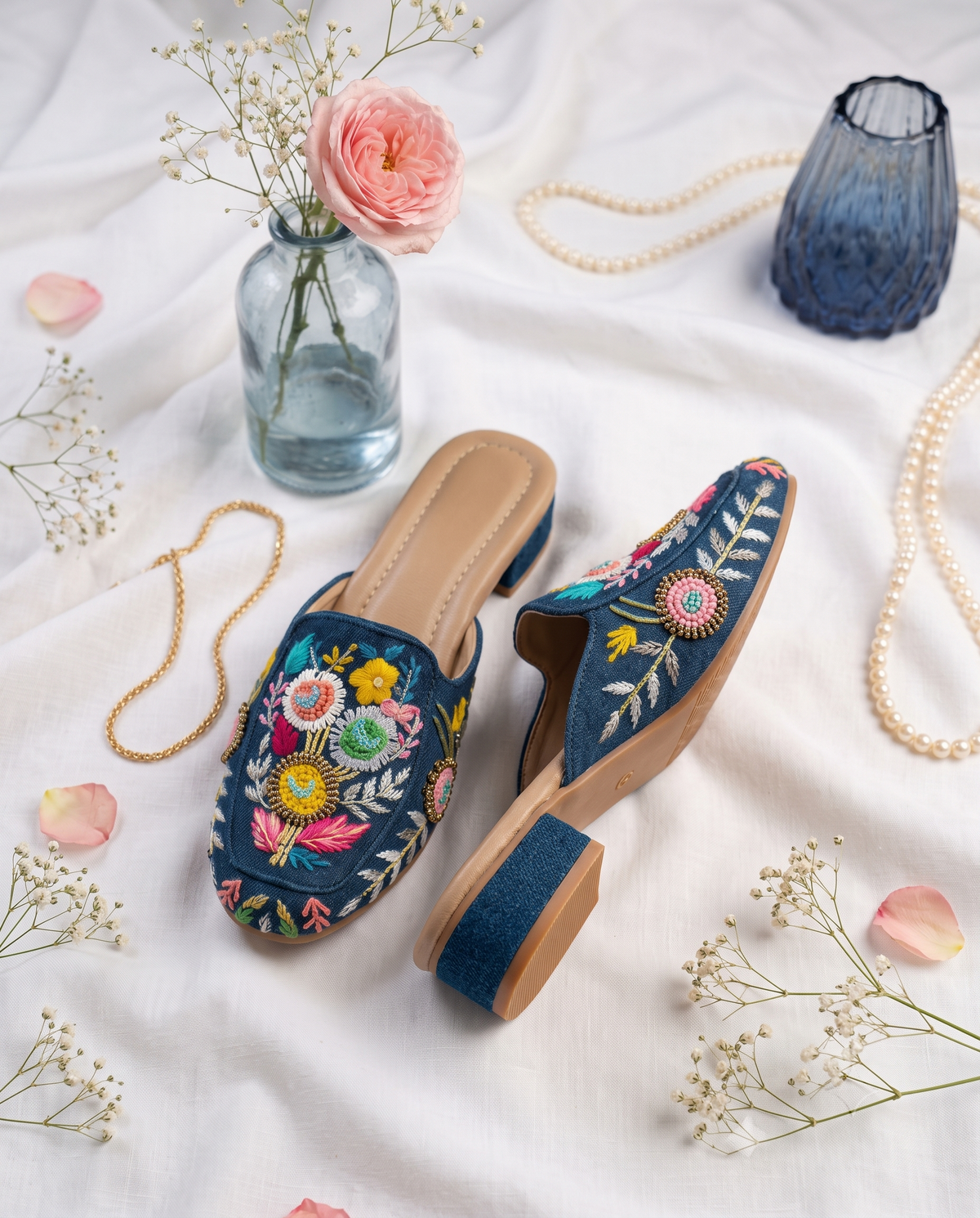 Shahana Women's Handcrafted Ethnic Mule