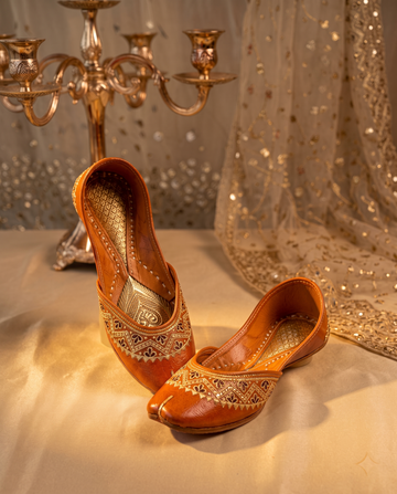 Zari Mahal  | Women's Handcrafted Punjabi Jutti