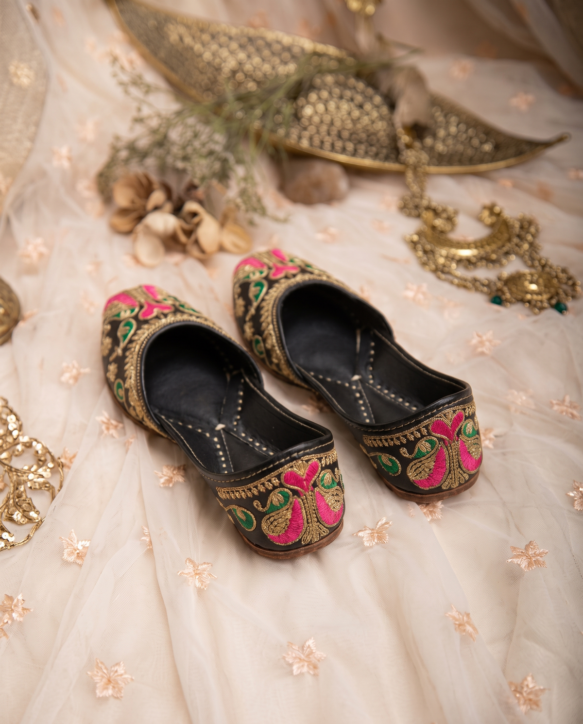 Gul-e-Maryam
